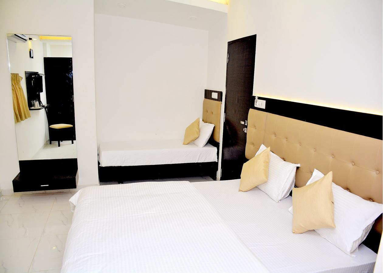 Hotel Bkc Palace Mumbai Exterior photo